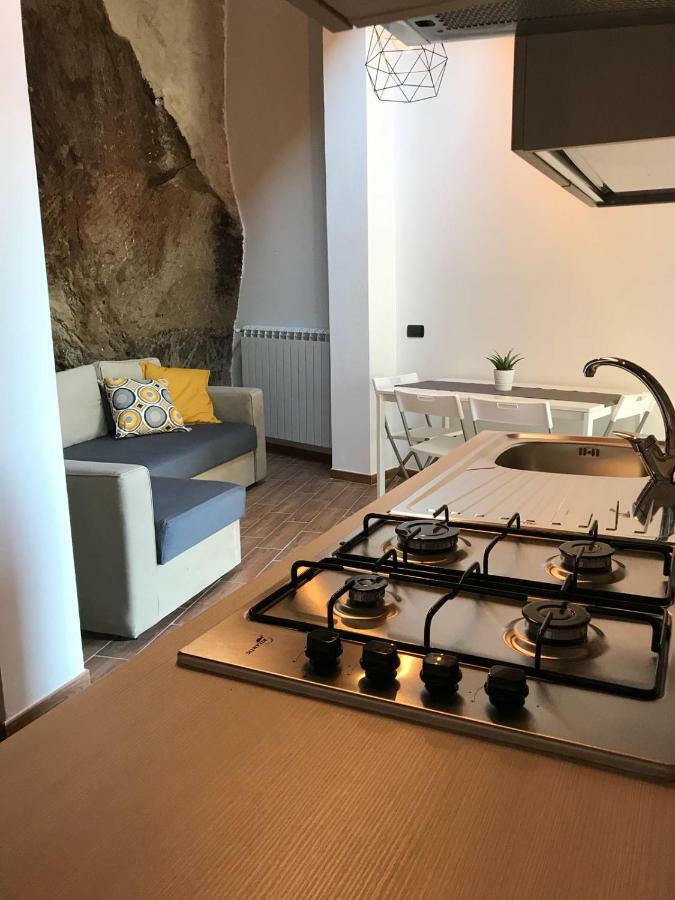 La Pietra Gialla Pietrapertosa Eksteriør bilde