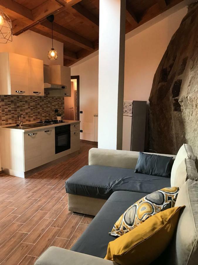La Pietra Gialla Pietrapertosa Eksteriør bilde